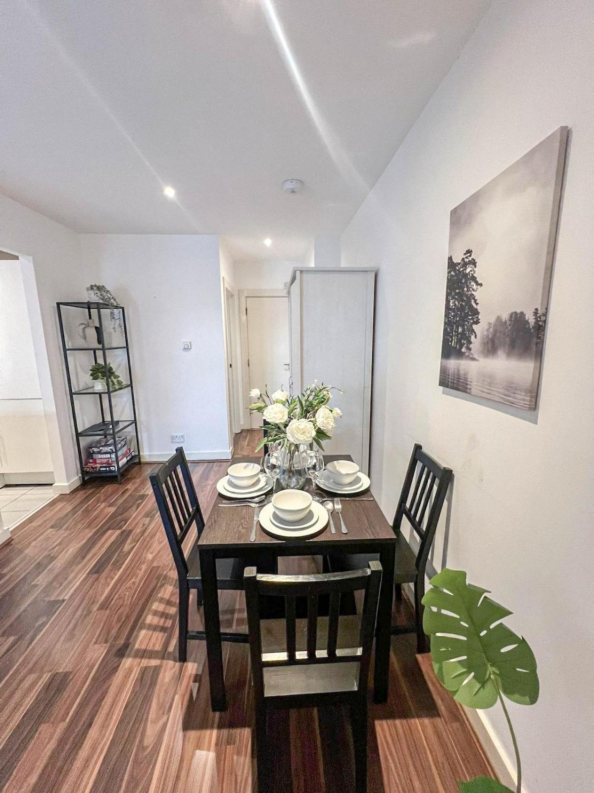 Appartement Stunning 1-bedroom Flat In Canary Wharf Free Parking Near Museum *